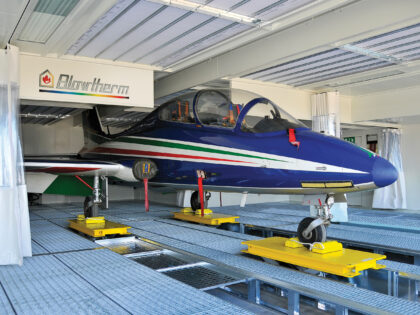 Cabina di verniciatura per aeronautica