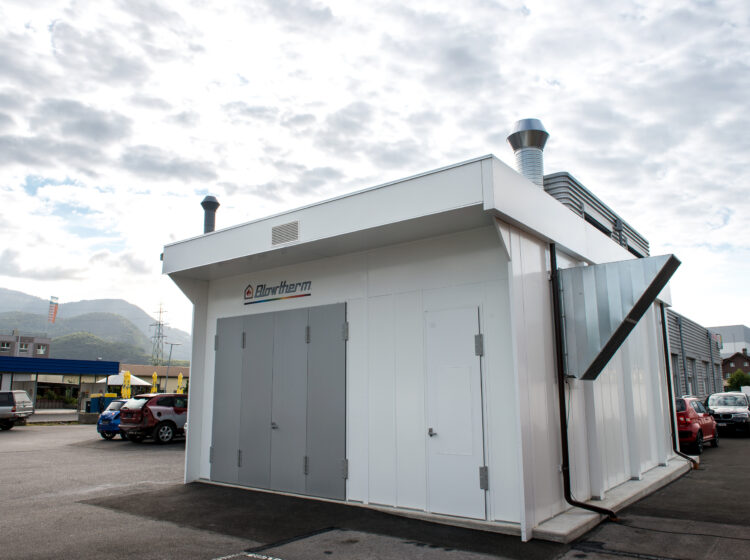 Cabina di verniciatura per esterno