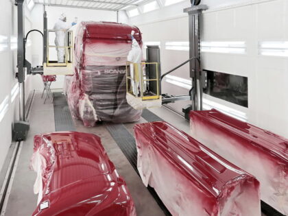 Paint lift installati su cabina Space