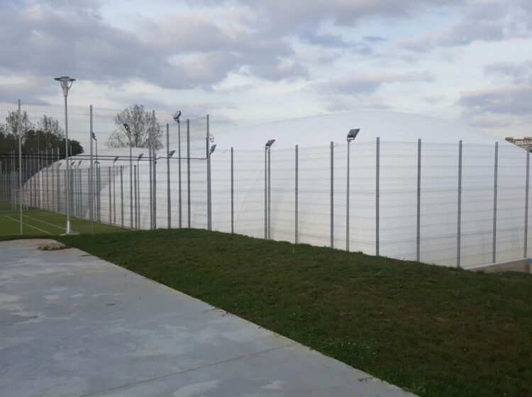 Strutture pressostatiche per campi di calcetto