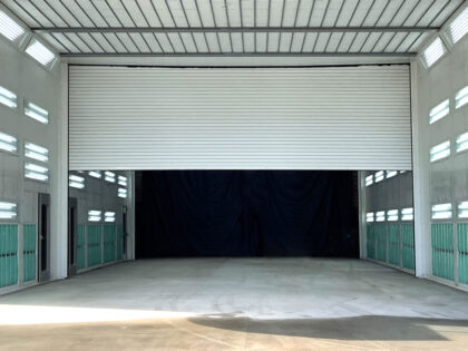 Portone avvolgibile intermedio per cabine di verniciatura